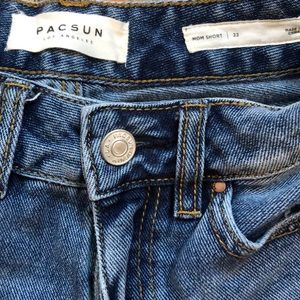 PacSun Shorts - PacSun mom shorts. PacSun Shorts - PacSun mom shorts.